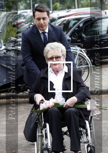 Maarssen Amsterdam 5 juni 2019
Crematie Martine Bijl op zorgvlied in Amsterdam. Marianne v Wijnkoop