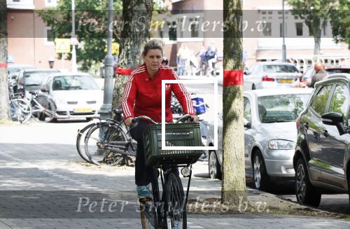 Amsterdam 22 mei 2019
Marie Carmen Oudendijk op de fiets.