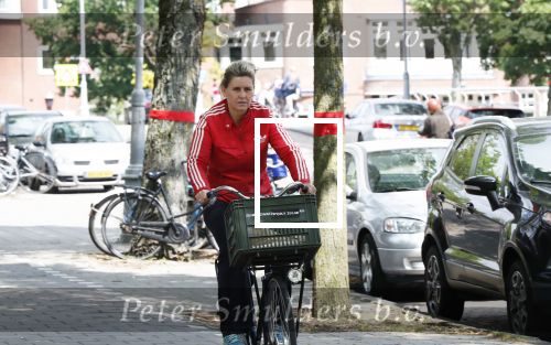 Amsterdam 22 mei 2019
Marie Carmen Oudendijk op de fiets.