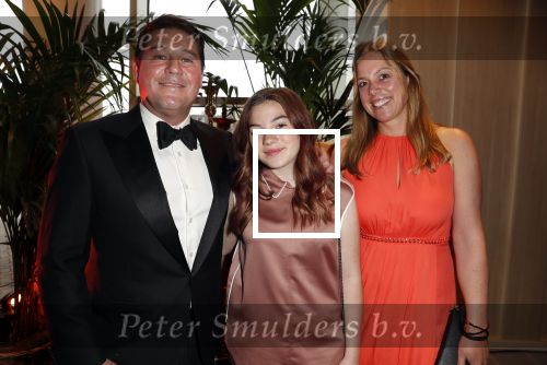 Hilversum 21 mei 2019
Premiere Aladdin in hilversum. martijn Krabbe kwam met zijn vriendin en dochter