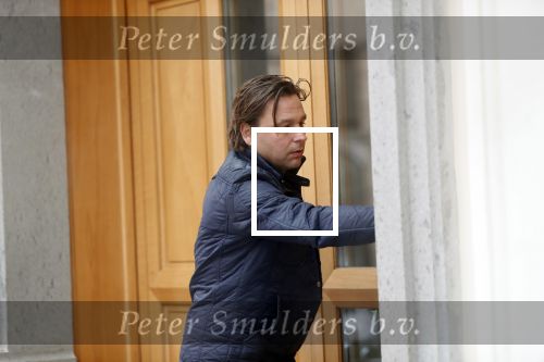 Rome mei 2019
Prinses Christina woont tegenwoordig in een appartement/penthouse in Rome.
Er zitten verschillende leuke winkeltjes in de buurt. Ook het collosseum ligt bij haar om de hoek. Matthijs Albers belt aan bij Prinses Christina