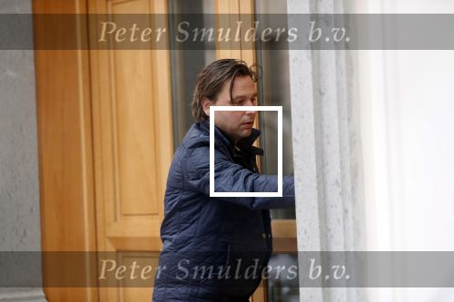Rome mei 2019
Prinses Christina woont tegenwoordig in een appartement/penthouse in Rome.
Er zitten verschillende leuke winkeltjes in de buurt. Ook het collosseum ligt bij haar om de hoek. Matthijs Albers belt aan bij Prinses Christina