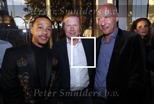 Amsterdam 28 mei 2019
Boekpresentatie Memphis Depay (heart of a lion) in het W hotel. Memphis met schrijver Simon Zwartkruis en Ronald Koeman