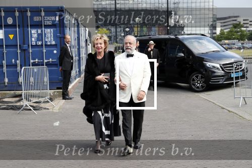 Amsterdam 25 mei 2019
Amsterdam dam diner tbv het aidsfonds in AFAS live. Neelie Kroes en Oscar hammerstein
