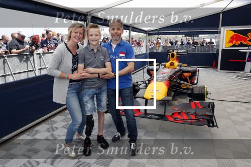 Zandvoort 18 mei 2019
Jumbo racedagen op circuit Zandvoort met oa aanwezig Max Verstappen en Pierre Gasly van het Red Bull F1 team. Nick Jacobs