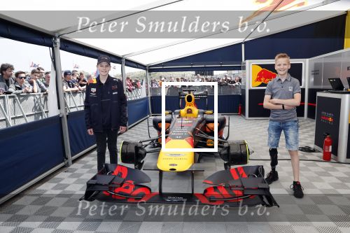 Zandvoort 18 mei 2019
Jumbo racedagen op circuit Zandvoort met oa aanwezig Max Verstappen en Pierre Gasly van het Red Bull F1 team. Nick Jacobs