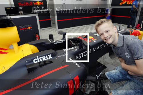 Zandvoort 18 mei 2019
Jumbo racedagen op circuit Zandvoort met oa aanwezig Max Verstappen en Pierre Gasly van het Red Bull F1 team. Nick Jacobs