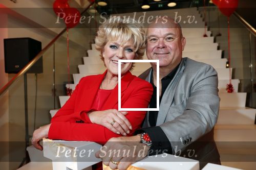 Amsterdam 21 mei 2019
iris v d Ende presnteert met haar bedrijf medialane de cast van hello Dolly met oa Simone Kleinsman Paul de Leeuw Freek Bartels Jorgen Raymann en Marjolein Touw.