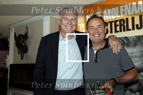 Volendam 22 mei 2019
Boekpresentatie Keje Molenaar bij dine en wine op de dijk in Volendam. Jan Smit presenteert het.
Matthijs de Ligt is er met zijn vriendin Annekee Molenaar Pier Tol