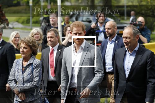 Den Haag 9 mei 2019
Prince Harry aanwezig bij  de presentatie van de Invictus Games The Hague 2020. Over precies een jaar wordt het sportevenement voor fysiek en mentaal gewonde militairen in het Haagse Zuiderpark gehouden. Prins Harry en ook Prinses Margriet zijn aanwezig. Voorzitter Luitenant Generaal b.d. Mart de Kruif ontving Prince Harry