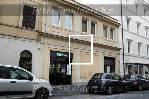 Rome mei 2019
Prinses Christina woont tegenwoordig in een appartement/penthouse in Rome.
Er zitten verschillende leuke winkeltjes in de buurt. Ook het collosseum ligt bij haar om de hoek.