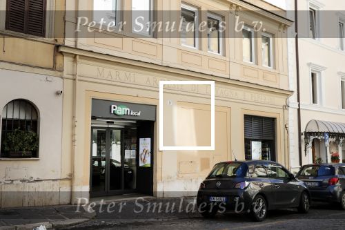 Rome mei 2019
Prinses Christina woont tegenwoordig in een appartement/penthouse in Rome.
Er zitten verschillende leuke winkeltjes in de buurt. Ook het collosseum ligt bij haar om de hoek.