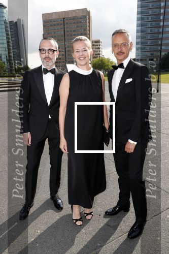 Amsterdam 25 mei 2019
Amsterdam dam diner tbv het aidsfonds in AFAS live. Prinses Mabel kwam met Viktor en Rolf