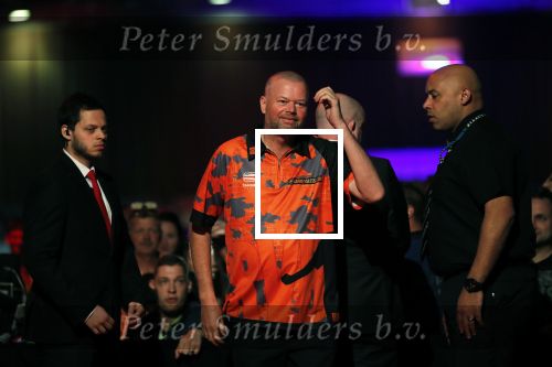 Zwolle 26 mei 2019
Raymond v Barneveld VS Michael v Gerwen op the dutch masters.
Michael zijn vrouw Daphne v Gerwen en Raymond zijn nieuwe vriendin Julia zijn ook aanwezig alsmede de manager van raymond , Jerry v Vianen