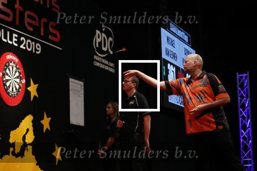 Zwolle 26 mei 2019
Raymond v Barneveld VS Michael v Gerwen op the dutch masters.
Michael zijn vrouw Daphne v Gerwen en Raymond zijn nieuwe vriendin Julia zijn ook aanwezig alsmede de manager van raymond , Jerry v Vianen