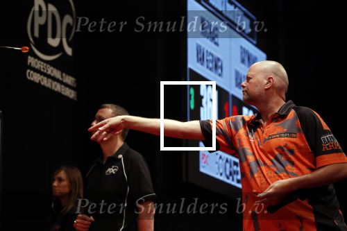 Zwolle 26 mei 2019
Raymond v Barneveld VS Michael v Gerwen op the dutch masters.
Michael zijn vrouw Daphne v Gerwen en Raymond zijn nieuwe vriendin Julia zijn ook aanwezig alsmede de manager van raymond , Jerry v Vianen
