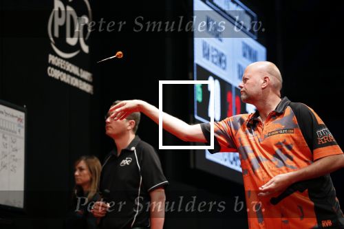 Zwolle 26 mei 2019
Raymond v Barneveld VS Michael v Gerwen op the dutch masters.
Michael zijn vrouw Daphne v Gerwen en Raymond zijn nieuwe vriendin Julia zijn ook aanwezig alsmede de manager van raymond , Jerry v Vianen
