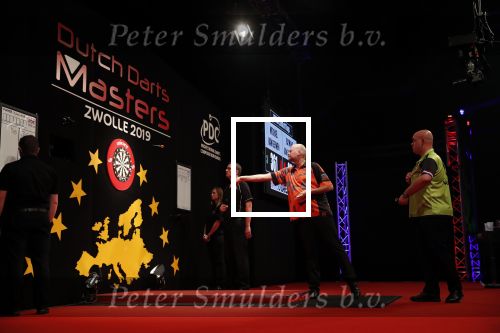 Zwolle 26 mei 2019
Raymond v Barneveld VS Michael v Gerwen op the dutch masters.
Michael zijn vrouw Daphne v Gerwen en Raymond zijn nieuwe vriendin Julia zijn ook aanwezig alsmede de manager van raymond , Jerry v Vianen