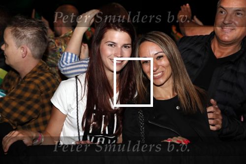 Zwolle 26 mei 2019
Raymond v Barneveld VS Michael v Gerwen op the dutch masters.
Michael zijn vrouw Daphne v Gerwen en Raymond zijn nieuwe vriendin Julia Evans  zijn ook aanwezig alsmede de manager van raymond , Jerry v Vianen