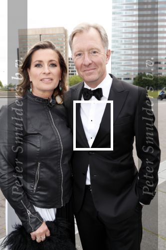Amsterdam 25 mei 2019
Amsterdam dam diner tbv het aidsfonds in AFAS live. Rick Niemann en zijn vrouw Sacha de Boer