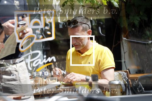 Amsterdam 27 mei 2019
Rolf Snoeren met zijn partner op terras.