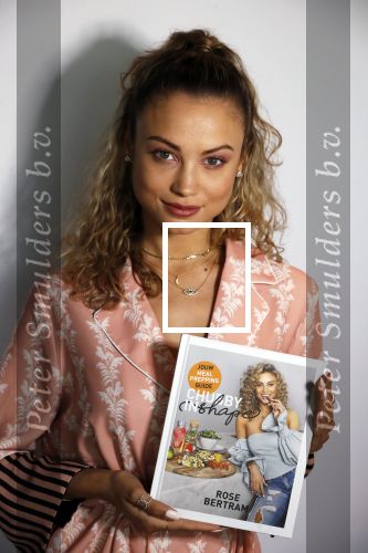 Amsterdam 28 mei 2019
Presentatie boek Rose Bertram bij mama Kelly in het Olympisch stadion.