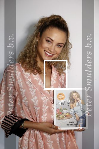 Amsterdam 28 mei 2019
Presentatie boek Rose Bertram bij mama Kelly in het Olympisch stadion.
