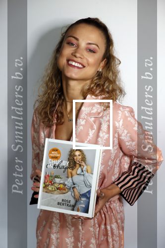 Amsterdam 28 mei 2019
Presentatie boek Rose Bertram bij mama Kelly in het Olympisch stadion.