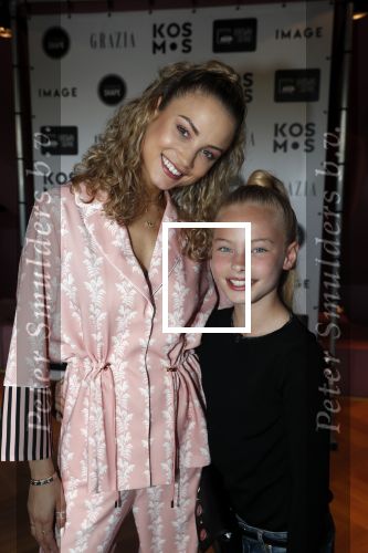Amsterdam 28 mei 2019
Presentatie boek Rose Bertram bij mama Kelly in het Olympisch stadion.