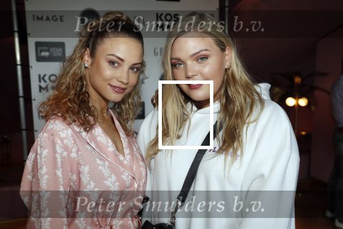 Amsterdam 28 mei 2019
Presentatie boek Rose Bertram bij mama Kelly in het Olympisch stadion.
