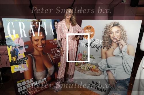 Amsterdam 28 mei 2019
Presentatie boek Rose Bertram bij mama Kelly in het Olympisch stadion.