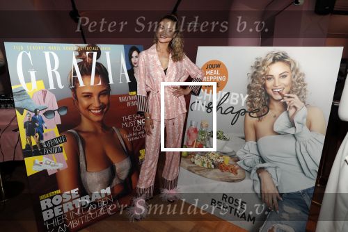 Amsterdam 28 mei 2019
Presentatie boek Rose Bertram bij mama Kelly in het Olympisch stadion.