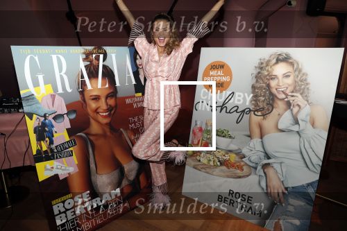 Amsterdam 28 mei 2019
Presentatie boek Rose Bertram bij mama Kelly in het Olympisch stadion.