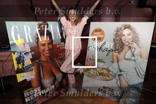 Amsterdam 28 mei 2019
Presentatie boek Rose Bertram bij mama Kelly in het Olympisch stadion.