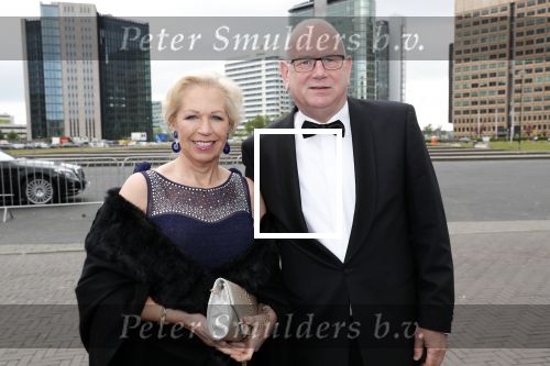Amsterdam 25 mei 2019
Amsterdam dam diner tbv het aidsfonds in AFAS live. Ruud de Graaf en partner Margreet Duin