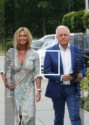 Hoofddorp 3 juni 2019
Society lunch bij Claus party house. Sandra Masmeijer met vriend