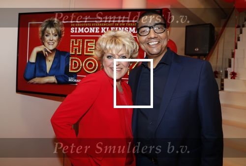 Amsterdam 21 mei 2019
iris v d Ende presnteert met haar bedrijf medialane de cast van hello Dolly met oa Simone Kleinsman Paul de Leeuw Freek Bartels Jorgen Raymann en Marjolein Touw.