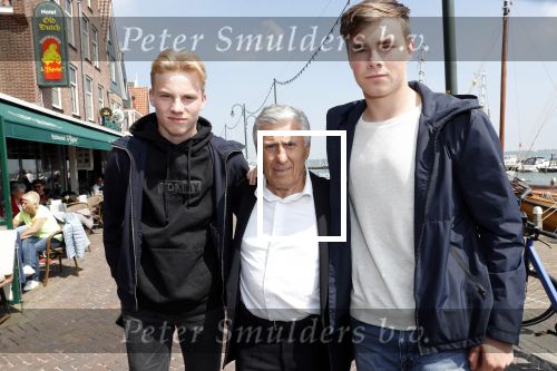 Volendam 22 mei 2019
Boekpresentatie Keje Molenaar bij dine en wine op de dijk in Volendam. Jan Smit presenteert het.
Sjaak Swart