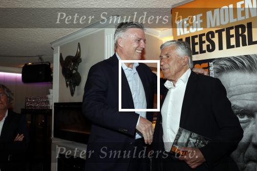 Volendam 22 mei 2019
Boekpresentatie Keje Molenaar bij dine en wine op de dijk in Volendam. Jan Smit presenteert het.
Sjaak Swart