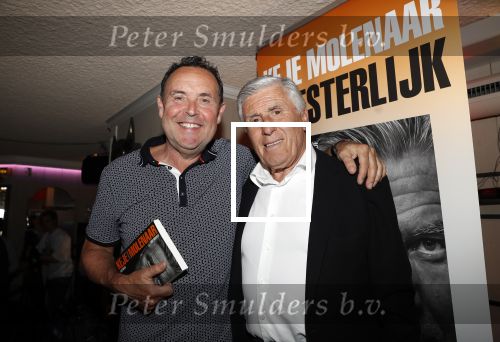 Volendam 22 mei 2019
Boekpresentatie Keje Molenaar bij dine en wine op de dijk in Volendam. Jan Smit presenteert het.
Sjaak Swart
