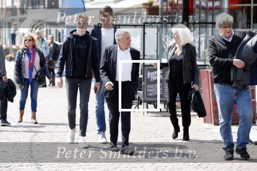 Volendam 22 mei 2019
Boekpresentatie Keje Molenaar bij dine en wine op de dijk in Volendam. Jan Smit presenteert het.
Sjaak Swart