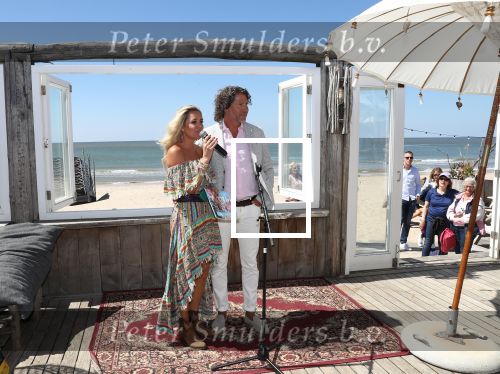 Castricum aan Zee, 15 Mei 2019 Uitreiking boek Sonja Bakker
Barry van Suijdam