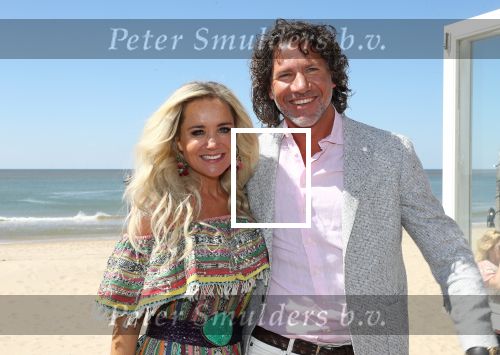Castricum aan Zee, 15 Mei 2019 Uitreiking boek Sonja Bakker
Barry van Suijdam