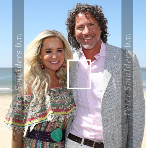 Castricum aan Zee, 15 Mei 2019 Uitreiking boek Sonja Bakker
Barry van Suijdam