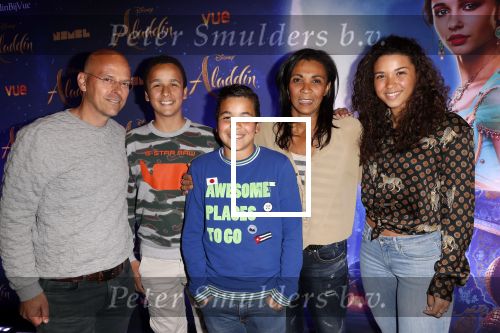 Hilversum 21 mei 2019
Premiere Aladdin in hilversum. Sophia Wezer met man en kinderen