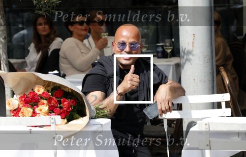 Amsterdam 23 mei 2019
Steve te Pas en John Karthaus  op terras.