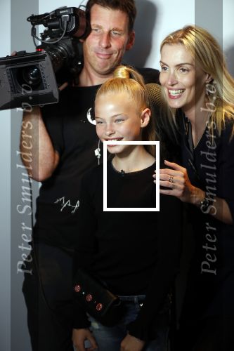 Amsterdam 28 mei 2019
Presentatie boek Rose Bertram bij mama Kelly in het Olympisch stadion. Summer de Sno met cameraploeg voor real life soap