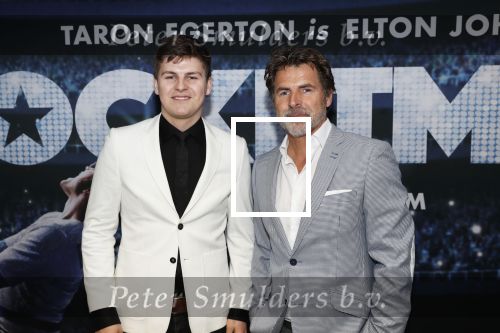 Amsterdam 21 mei 2019
Premiere Rocketman in Tuschinski. Toine v peperstraten kwam met zijn zoon