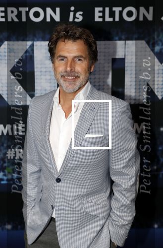 Amsterdam 21 mei 2019
Premiere Rocketman in Tuschinski. Toine v peperstraten kwam met zijn zoon