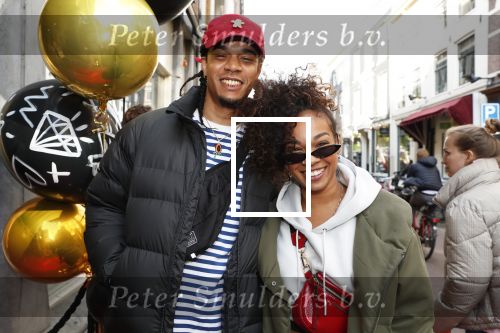 Amsterdam 9 mei 2019
Opening expositie Selwyn Senatori.B Veronica v Hoogdalem met vriend Nigel Williams ( Rapper Digitzz)